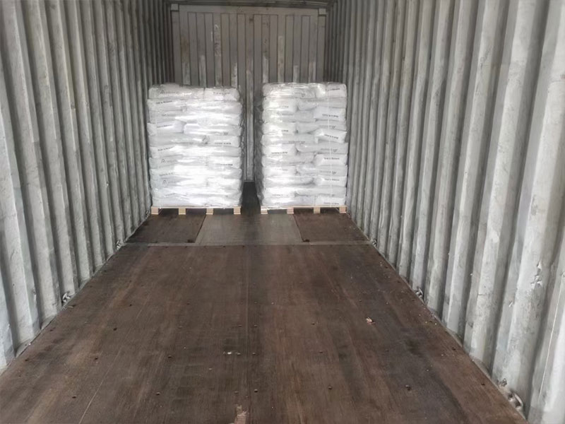 ruiheng-chemical-container-loading-2